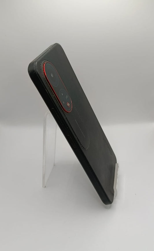 Celular Q,touch 32gb 2ram liberado, usado