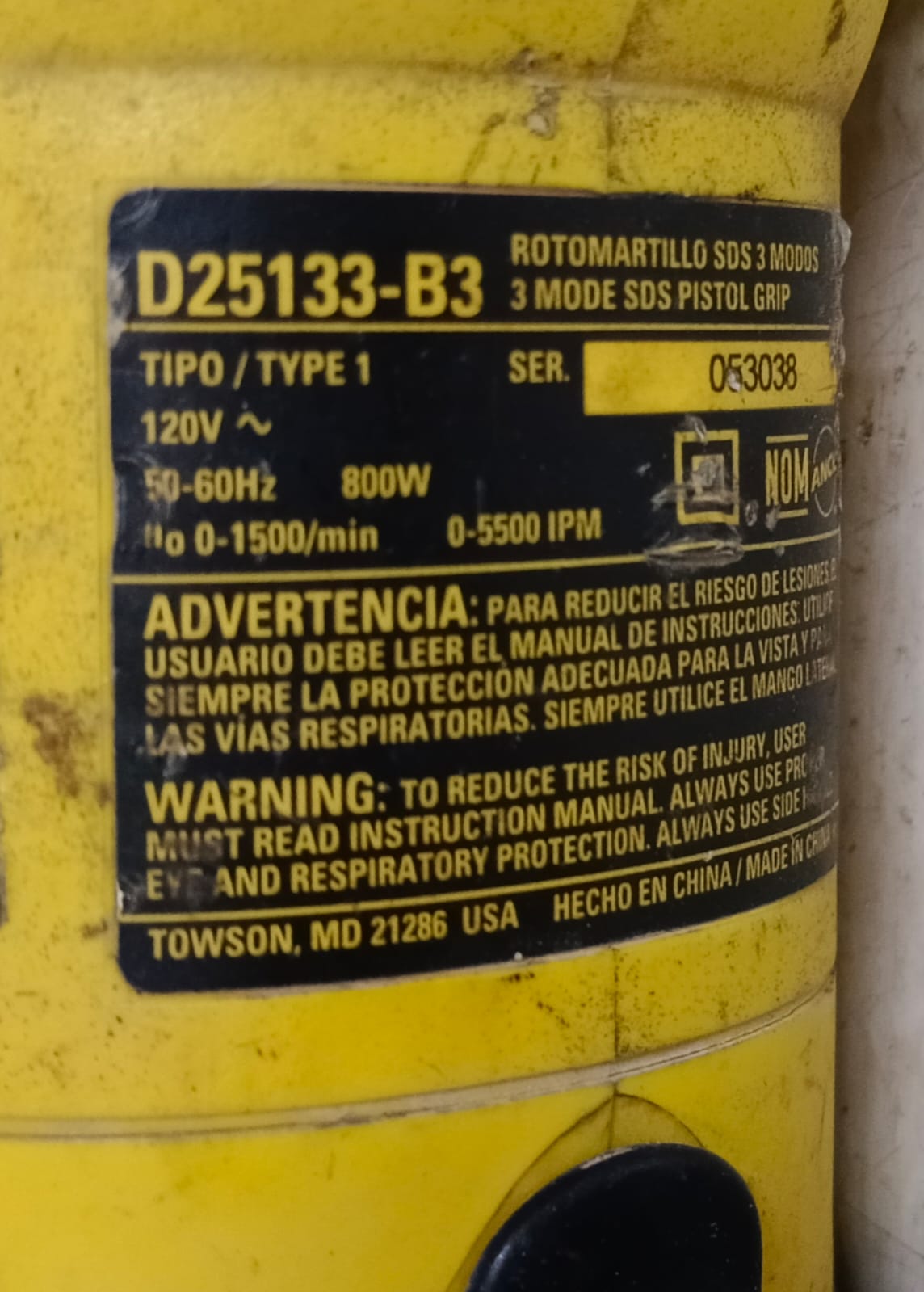 Taladro Rotomartillo Dewalt 3 revoluciones, usado