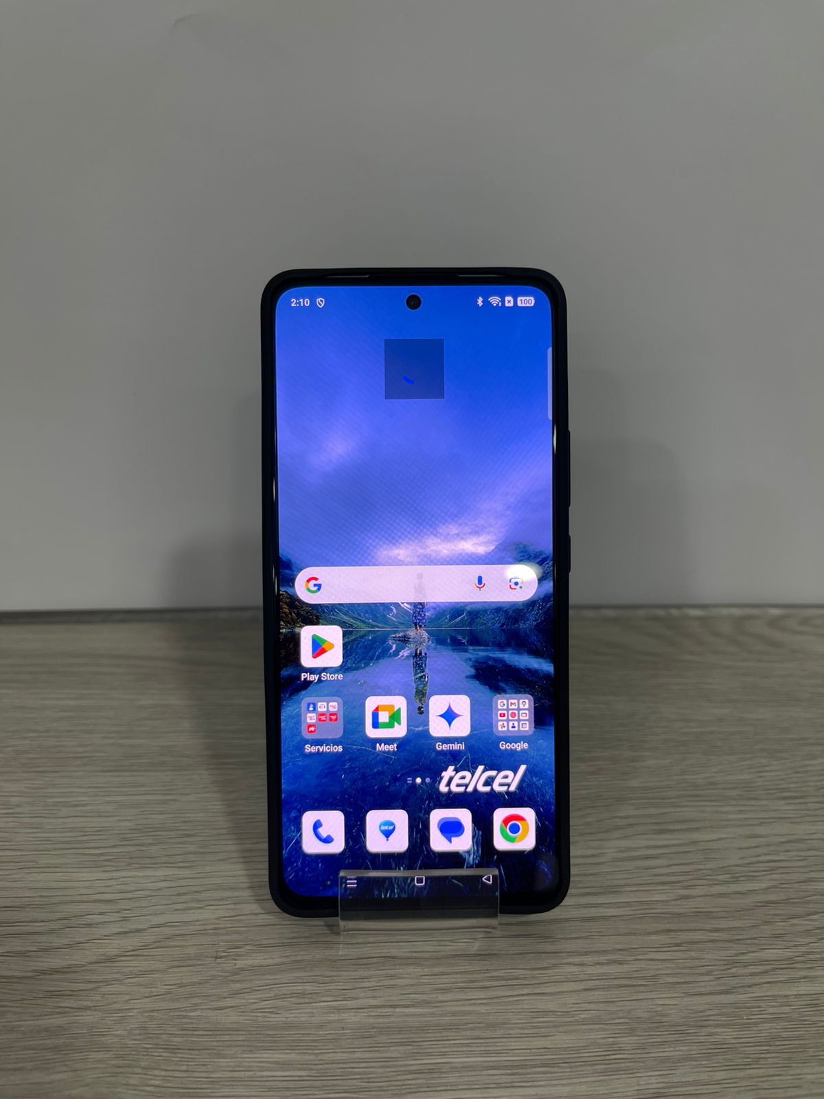 OPPO Reno13 F 5G Gris, 256GB + 12GB, Snapdragon 6, Carga Rápida 45W - Usado