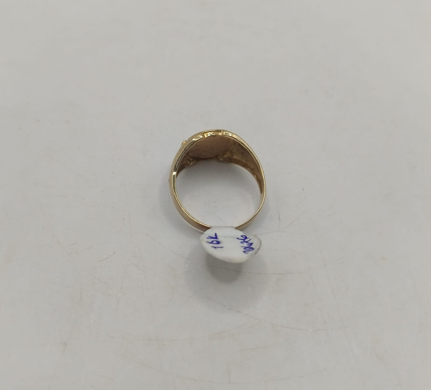 Anillo tipo sello ORO10k peso 2.7gr, usado