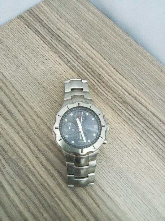 🕰️ Reloj GUESS