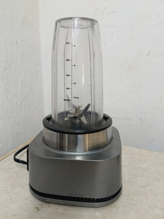 Nutribuller Ninja con vaso ss101stg, usado