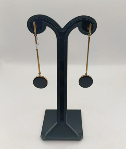 Aretes sello negro ORO 10k peso 3.8gr, usado