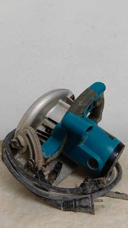 SIERRA CIRCULAR MAKITA