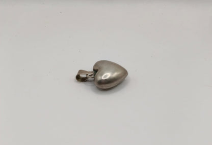 Dije de corazon PLATA 925 peso 12.4gr, usado