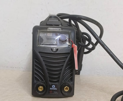 Soldadora inverter BERGEN sv200, usado