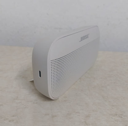 Bocina Recargable BOSE Soundilik flex, usado