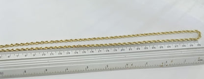 ✨ Cadena Torzal en Oro 14k – Elegancia Clásica con un Brillo Sofisticado ✨