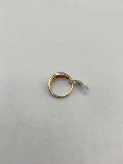 Anillo 3 sinteticos ORO 10k peso 6.3gr, usado
