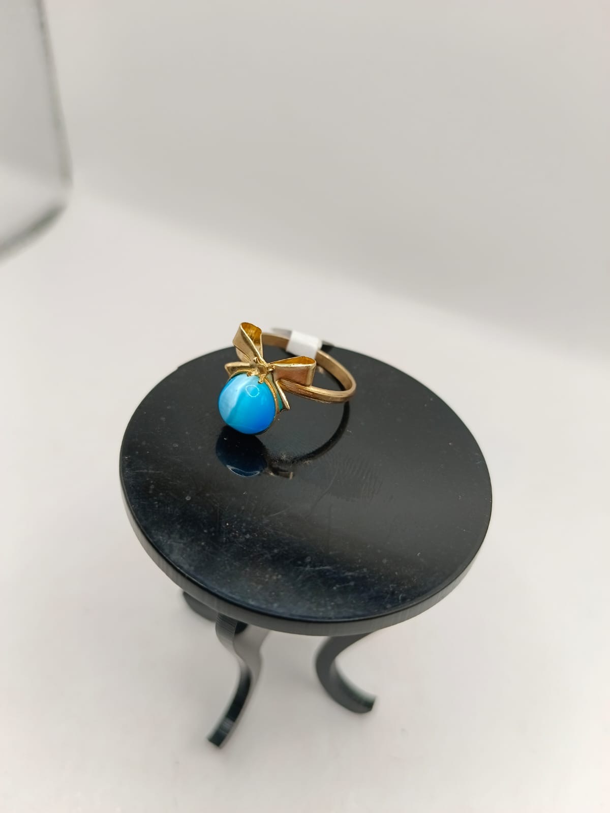 Anillo ojo de gato azul 10k peso 1.8gr, usado