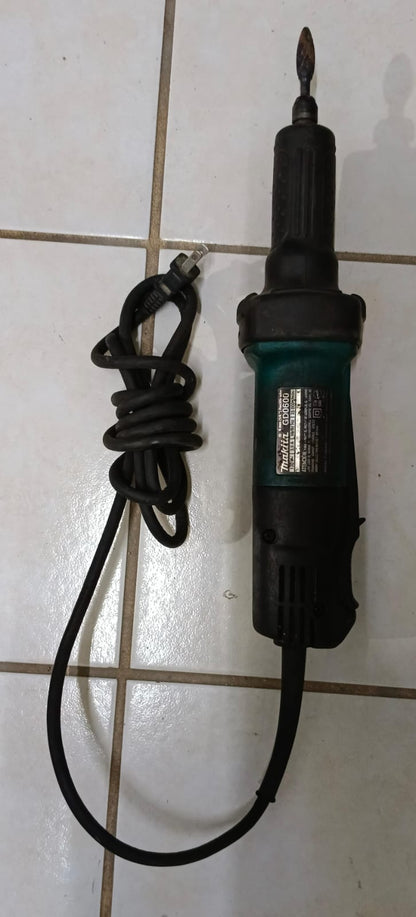 Rectificador industrial MAKITA, usado