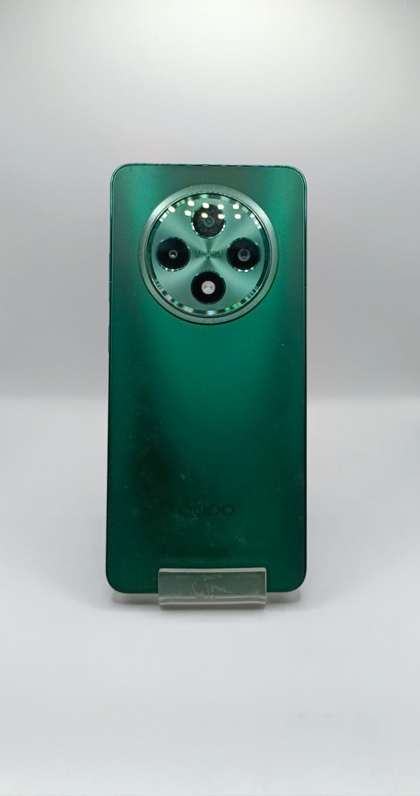 OPPO reno 12f 5g 256gb 12ram liberado, usado