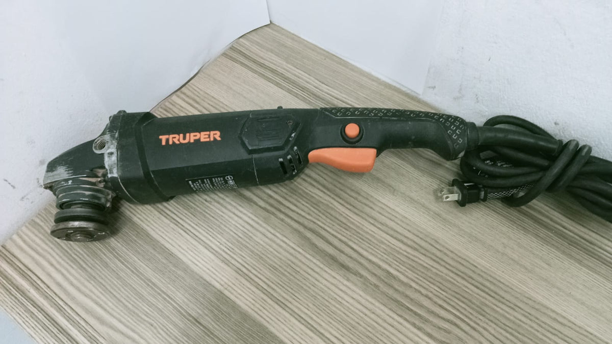 Truper Esmeriladora Angular (usada)