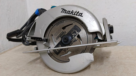 SIERRA CIRCULAR MAKITA SIN ACCESORIOS