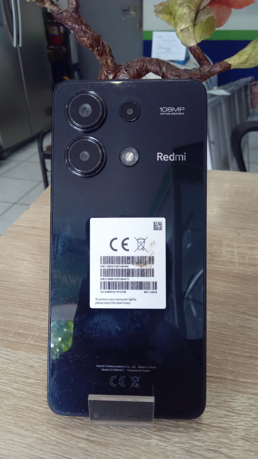 📱 Redmi Note 13 128 GB / 4 GB RAM