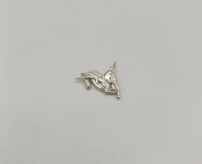 Dije unicornio PLATA 925 peso 1.9gr, usado