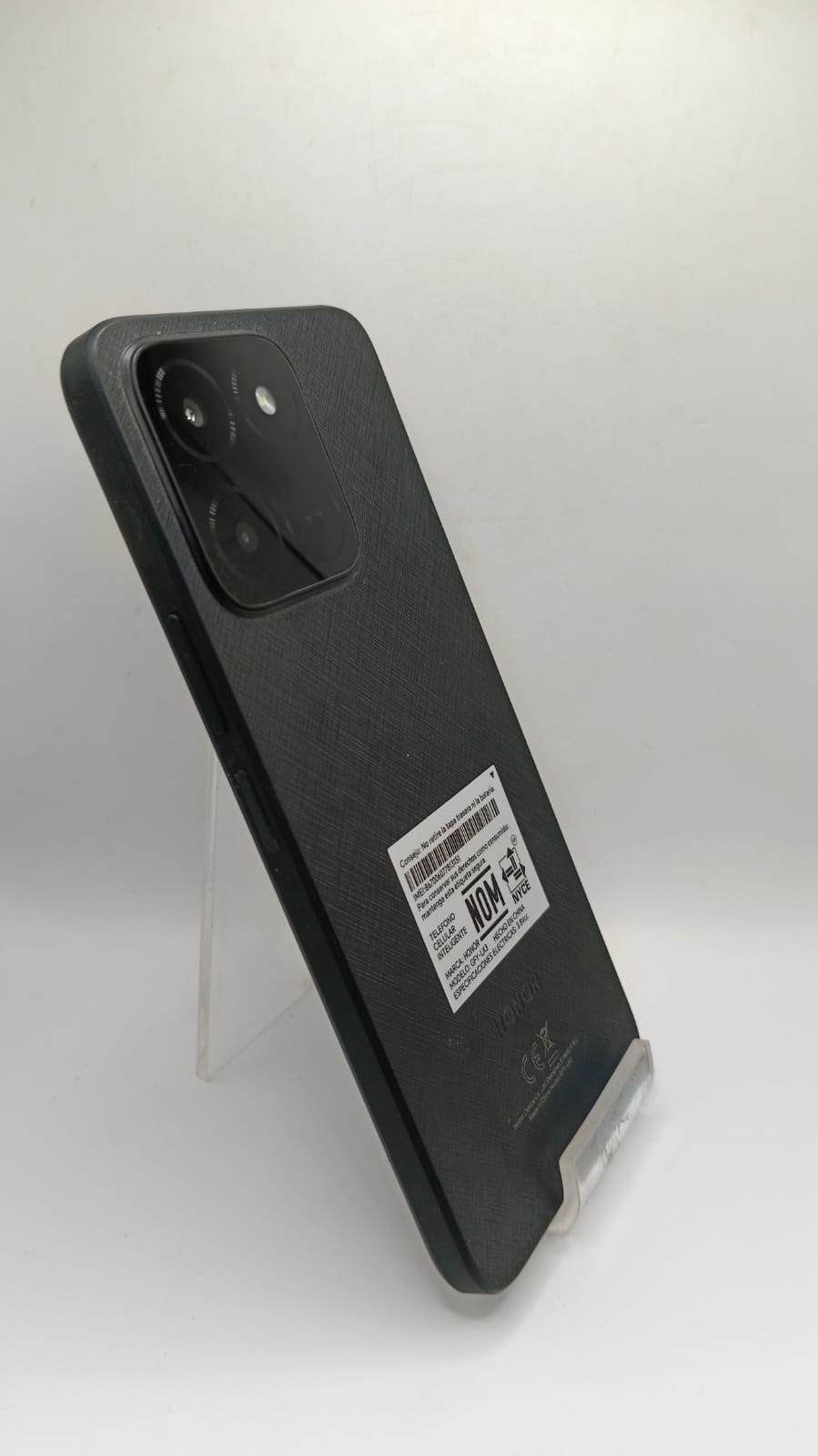 CELULAR MARCA HONOR X5B 128 GB 4 RAM LIBERADO, SIN CARGADOR