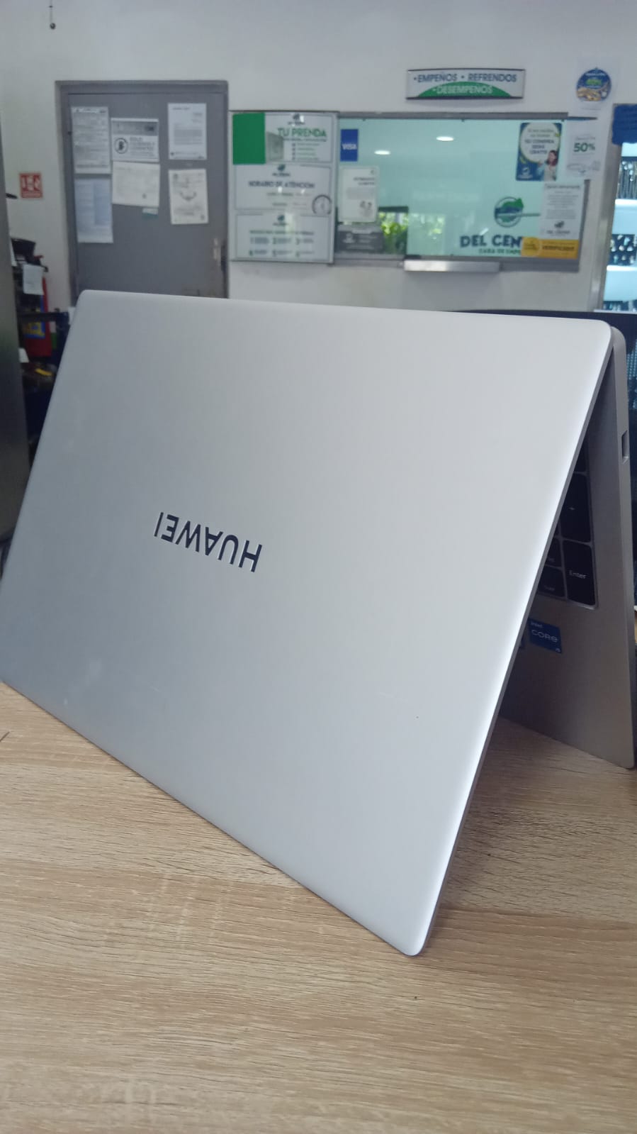 💻 LAPTOP HUAWEI 256 GB 16 RAM-usada