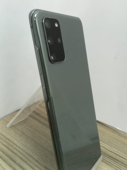 Samsung s20 256 GB 8 RAM  liberado (usado)