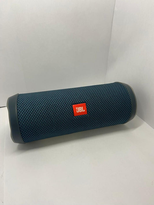 Bocina JBL Flip 4 usada