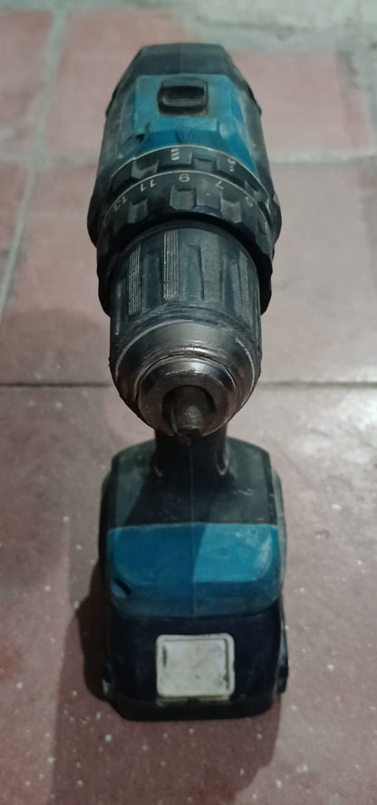 Taladro inalambrico MAKITA dhp485 con cargador, usado