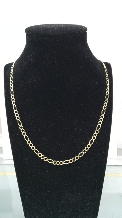 Cadena de oro 10k diseño 3*1 mide 30cm  7.3 gr
