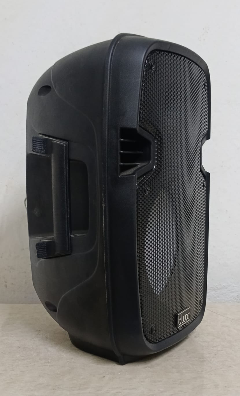 Bocina recargable BLUX w-y88, usado