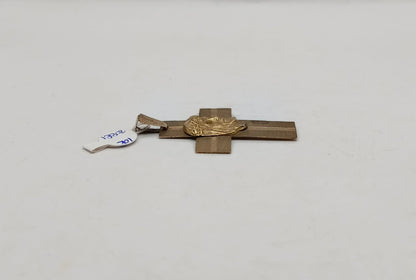 Dije de cruz ORO 10k peso 3.3gr, usado