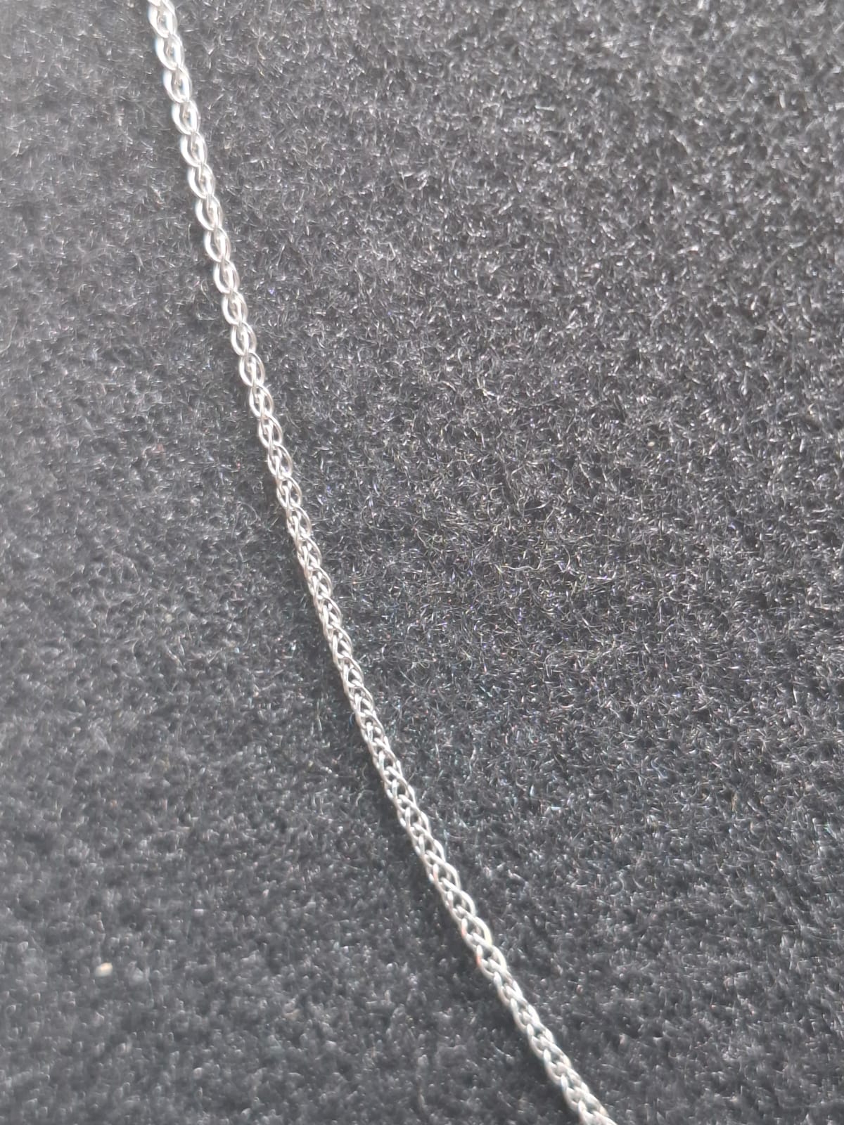 Cadena eslabon corrido ORO BLANCO 14k peso 1.6gr, usado