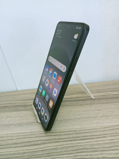 📱 Redmi Note 14 – 128 GB / 4 GB RAM – Negro (Liberado)-USADO