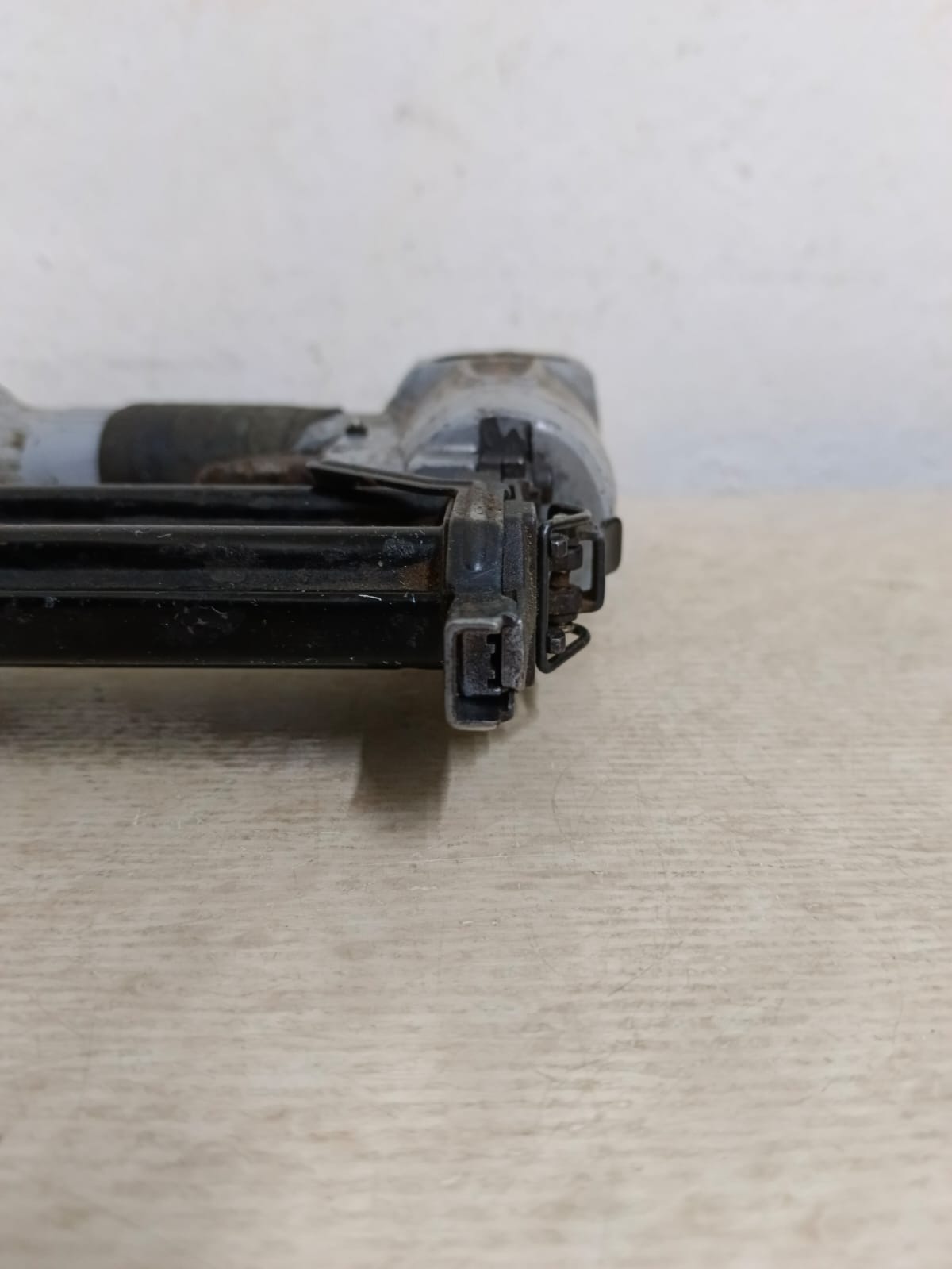 Pistola neumatica TRUPER, usado