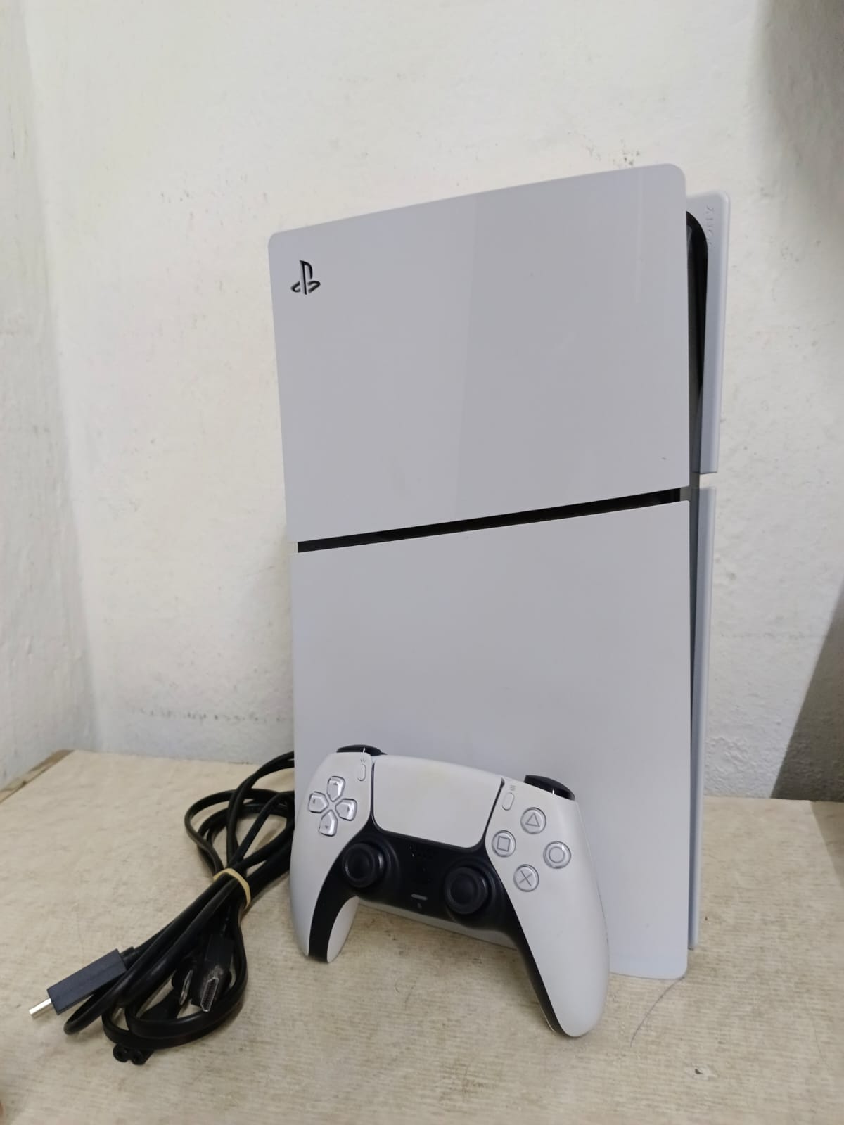 PLAY STATION 5,usado