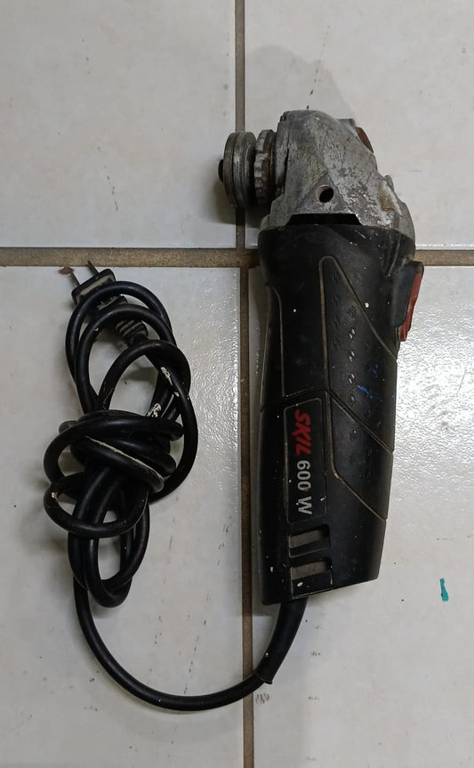 Mini esmeril SKIL 9002, usado