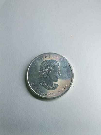 Moneda de Plata Elizabeth II $5 Ley .999