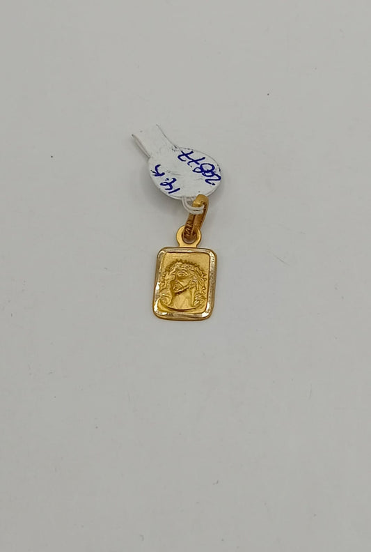 medalla religioso ORO 14k peso .8gr usado