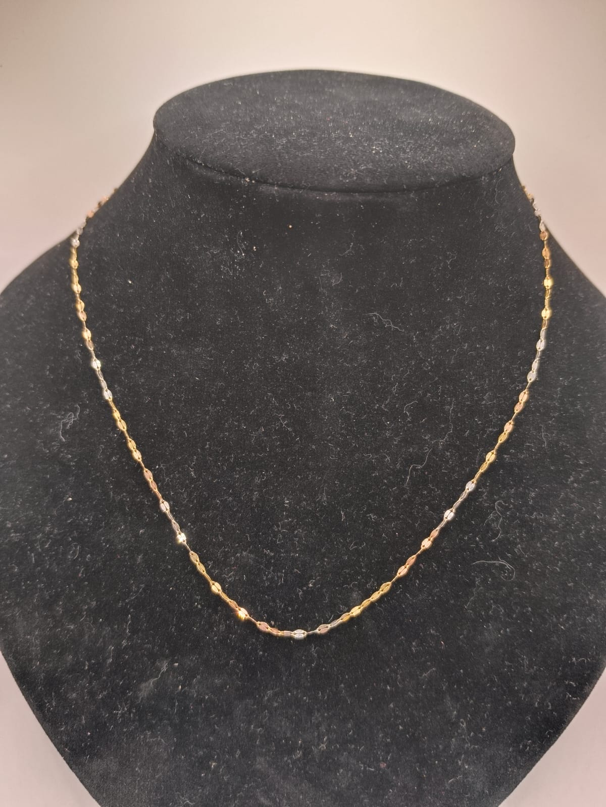 Cadena delgada ORO 14k peso 1gr, usado