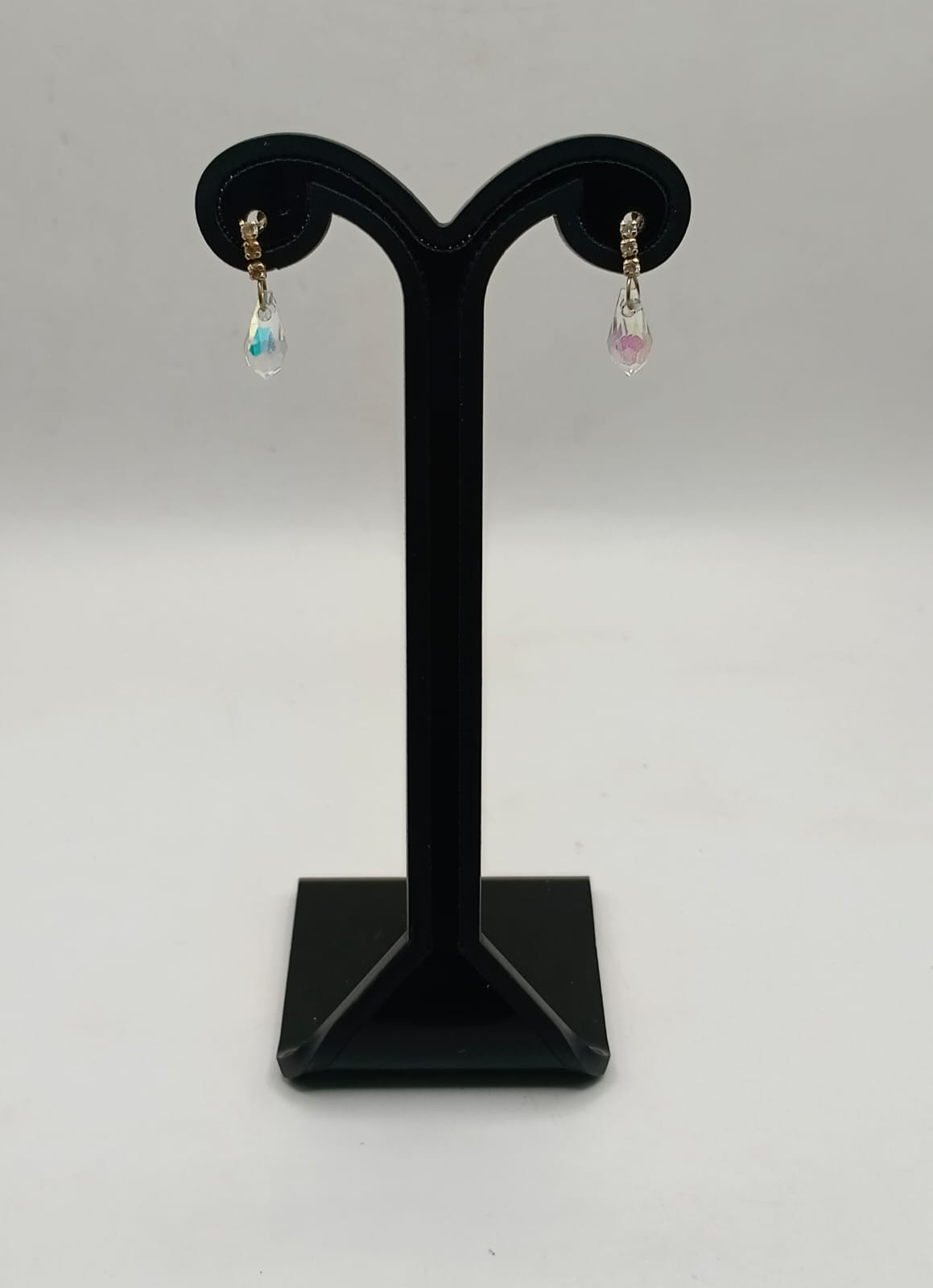 Aretes tornazol ORO 10k peso .9gr