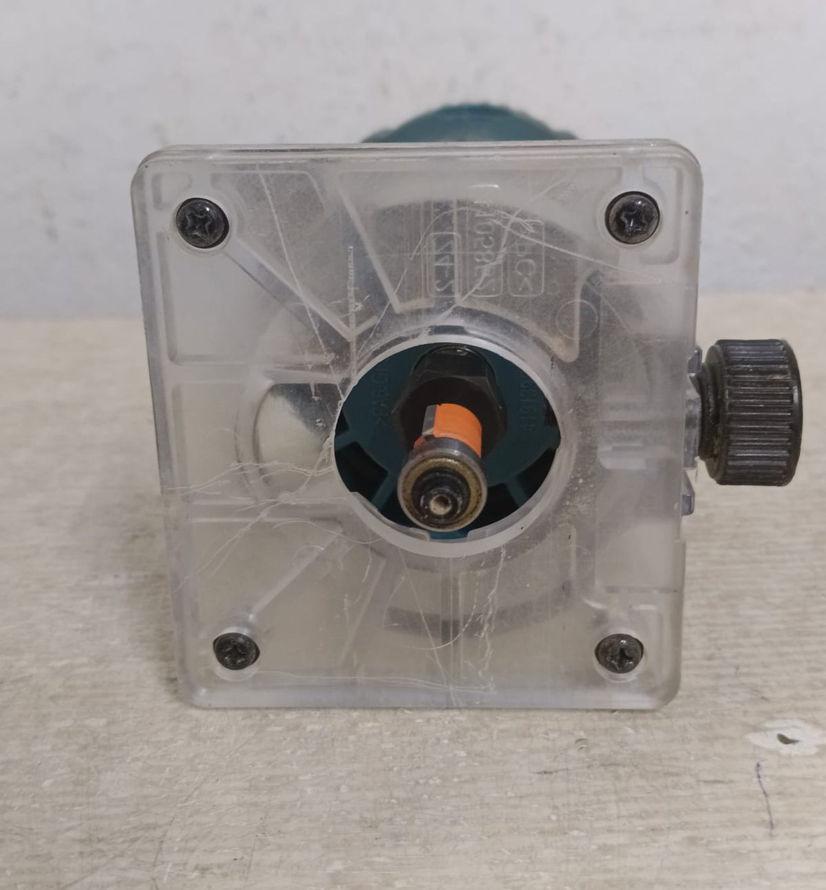 Router MAKITA 3690, usado