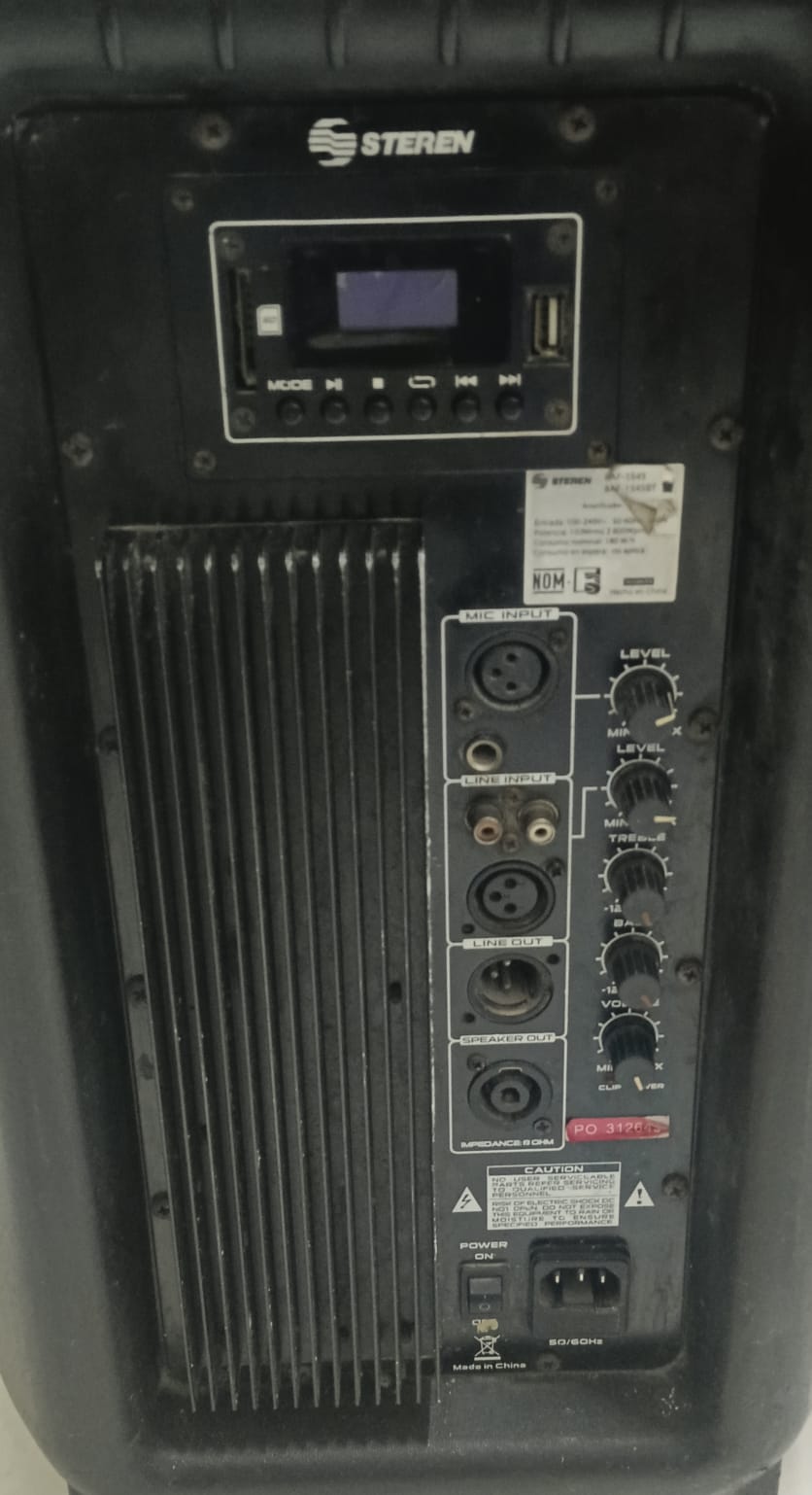 Bocina amplificada STEREN baf 1545