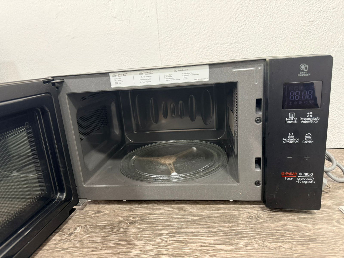 HORNO DE MICROONDAS LG-USADO