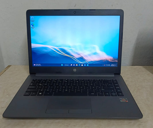 Laptop HP 1tb ssd 8ram amd ryzen 5, usado