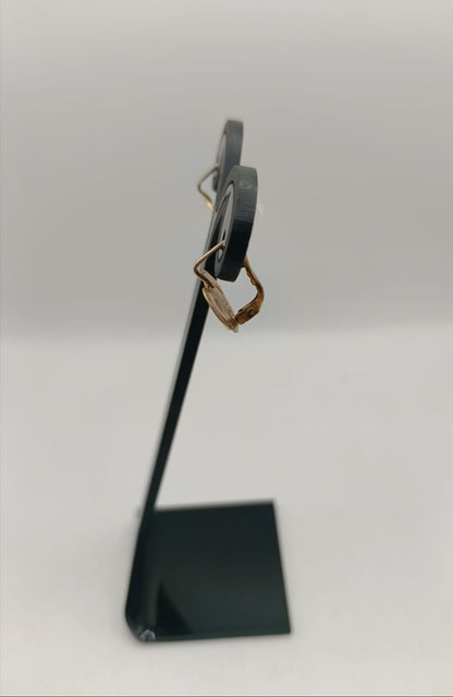 Aretes ORO 8k peso 1.8gr, usado