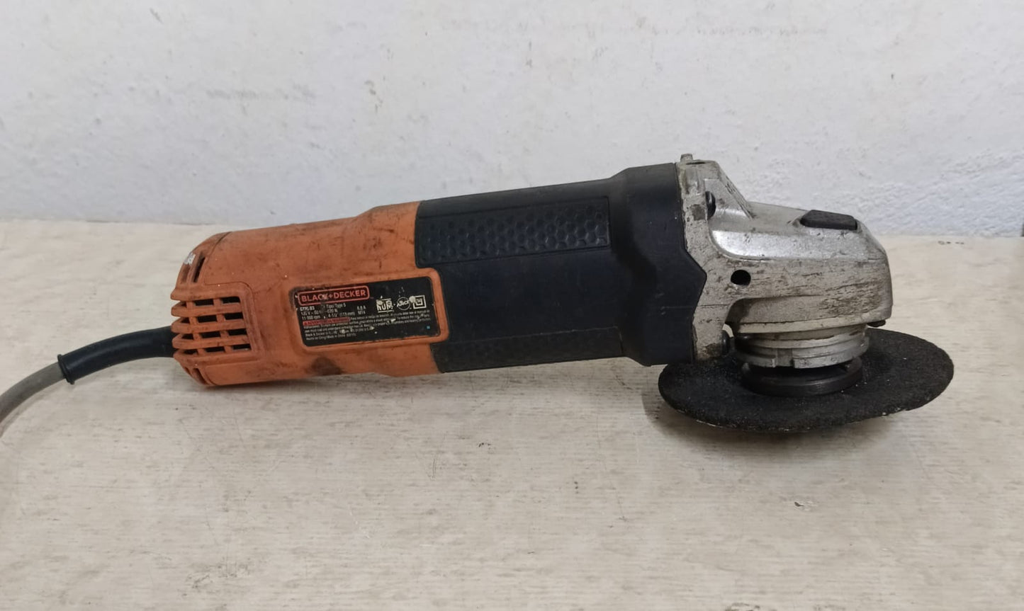 Mini Esmeril Black & Decker, usado