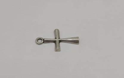 Dije de cruz PLATA 925 peso 4.9gr, usado