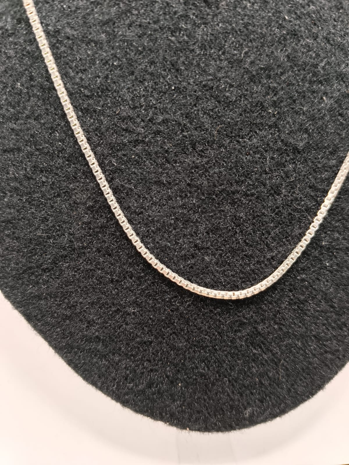 Collar eslabon cuadrado PLATA 925 peso 5.8gr 53cm, usado
