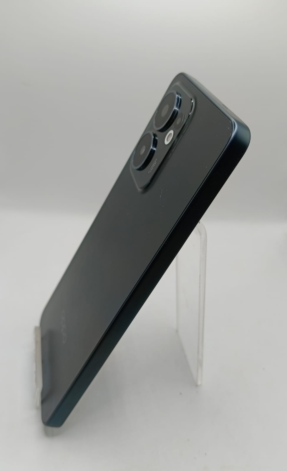 OPPOreno 13f 5g 256gb 8ram liberado, usado
