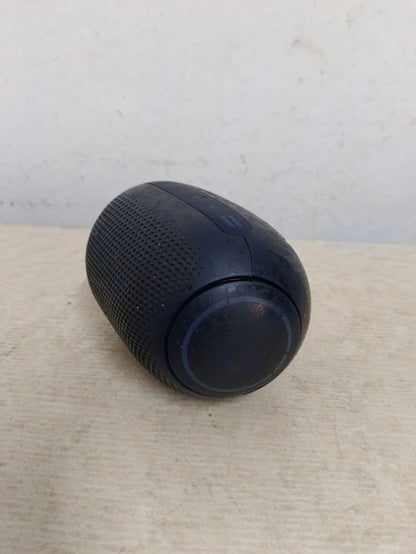Bocina recargable LG, usado