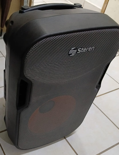 Bocina amplificada STEREN baf-12456, usado