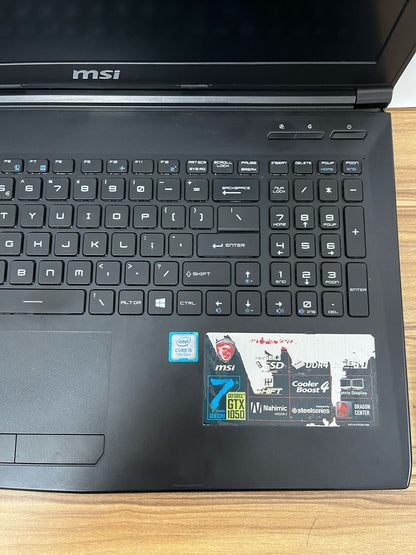 Laptop MSI Steel 133 Gb SSD Core i5 8 Ram