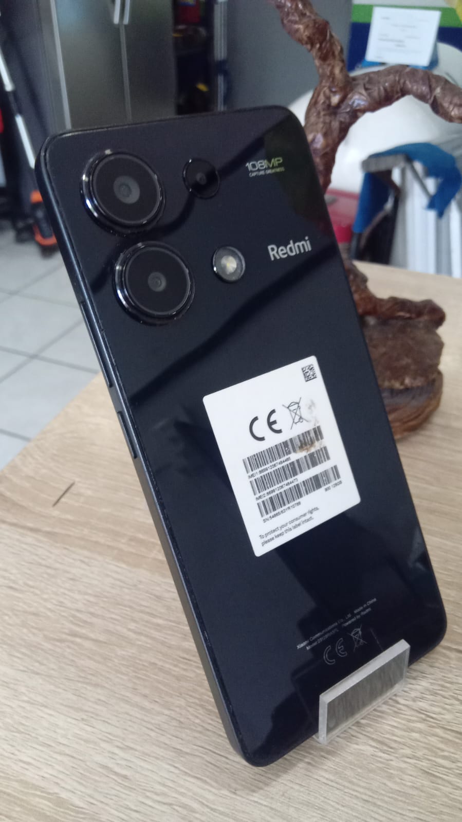 📱 Redmi Note 13 128 GB / 4 GB RAM